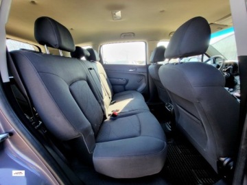 Chevrolet Orlando 1.8 141KM 2011 Chevrolet Orlando 1.8 benzyna, 7 osob, bardzo ladny,Gwarancja 1.8 Benzyna, zdjęcie 7