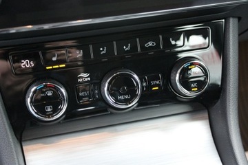 Skoda Superb III Kombi Facelifting 2.0 TDI SCR 200KM 2021 Škoda Superb Skoda Superb Ambition DSG Nawigacja, zdjęcie 25