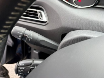 Peugeot 308 II Hatchback 5d 1.6 BlueHDi 99KM 2016 Peugeot 308 1.6 HDI 85tkm FullLed Navi Klima 2016, zdjęcie 17