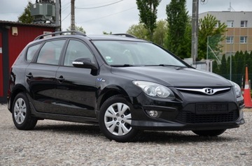 Hyundai i30 I CW Facelifting 1.6 CRDi 115KM 2011 ZAREJESTROWANY 1.6CRDI 116KM KLIMATRONIK PARKTRONIK GWARANCJA, zdjęcie 12