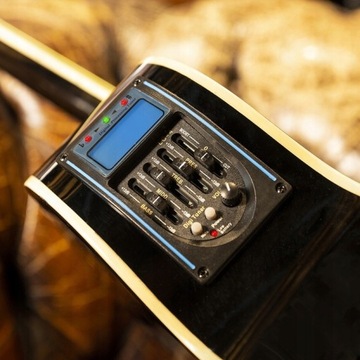 НАБОР аксессуаров для электроакустической гитары MAX черного цвета