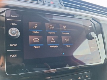 Volkswagen Passat B8 Variant Facelifting 2.0 TDI SCR 150KM 2022 Volkswagen Passat SalonPL serwis ASO 2.0TDI 150KM MatrixLED pakiety AppCon, zdjęcie 21