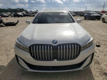 BMW Seria 7 G11-G12 2021 BMW Seria 7 740I 2021 3.0 Benzyna 335KM, zdjęcie 5
