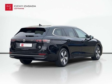 Volkswagen Passat B8 Variant Facelifting 2.0 TDI SCR 150KM 2024 Volkswagen Passat 2.0TDI 150KM Elegance DSG SerwisASO Acc Matrix Hak Navi, zdjęcie 4