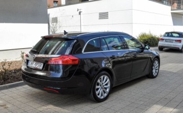 Opel Insignia I Sports Tourer 2.0 CDTI ECOTEC 160KM 2010 Opel Insignia 2,0CDTI (160KM) Automat Skory 2.0 Diesel 160KM, zdjęcie 3