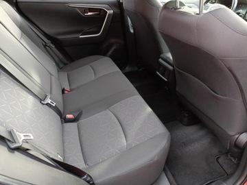 Toyota RAV4 V SUV 2.0 Dual VVT-iE 173KM 2019 Toyota RAV4 2.0 Comfort 4x2 V (2018-) 2.0VVT-i Com, zdjęcie 11