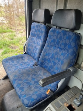 KANAPA SKŁADANA STOLIK FOTELE IVECO EUROCARGO