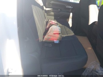  GMC Sierra 2023r., 1500 SLE, od ubezpieczalni 2.7 Benzyna 310KM, zdjęcie 8