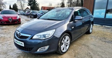 Opel Astra J Sports Tourer 1.4 Turbo ECOTEC 140KM 2011 Opel Astra BENZYNA AUTOMAT bogata wersja COSMO nawigacja okazja 1.4, zdjęcie 29