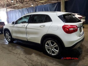 Mercedes GLA I 2019 Mercedes-Benz GLA 2019, 2.0L, od ubezpieczalnii 2.0 Benzyna 208KM, zdjęcie 3