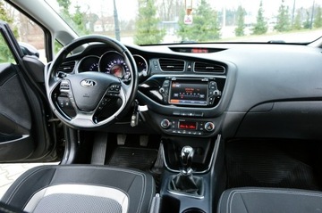 Kia Ceed II 2013 Kia Cee&#039;d 1,6 CRDi 115Km Ledy Skóra Duża Navi, zdjęcie 6