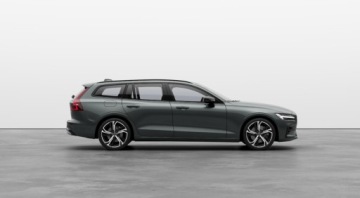 Volvo V60 II  2026 VOLVO V60 T6 PLUG-IN AWD PLUS DARK, zdjęcie 1