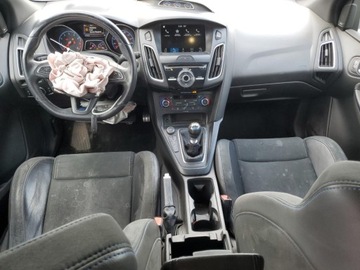 Ford Focus III RS 2.3 EcoBoost 350KM 2017 Ford Focus RS 2017 2.3l 2.3 Benzyna 350KM, zdjęcie 8