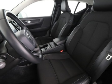 Volvo XC40 Crossover 2.0 D3 150KM 2020 Volvo XC 40 automat full LED navi kamera 360 el., zdjęcie 12