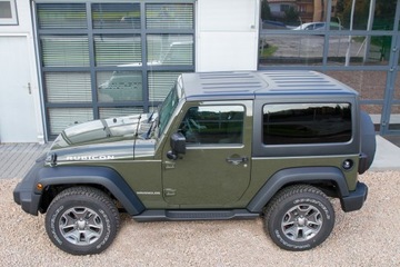 JEEP WRANGLER JK 07-18 2D БОКОВЫЕ ЗНАКИ 82210565AD