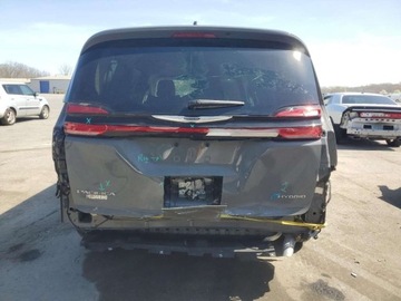 Chrysler Pacifica II 2023 Chrysler Pacifica Hybrid Touring L 2023 3.6l 3.6 Hybryda 260KM, zdjęcie 2