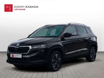 Skoda Karoq Crossover Facelifting 1.5 TSI ACT 150KM 2023 Skoda Karoq 1.5TSI 150KM FV23 Style Hak Full LED Matrix Pakiety na bezdroz