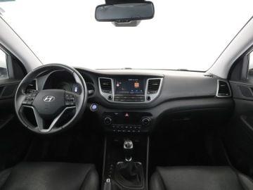 Hyundai Tucson III SUV 1.6 GDI 132KM 2018 Hyundai Tucson Kamera, Navi, Aut.klima, Bluetooth, zdjęcie 14