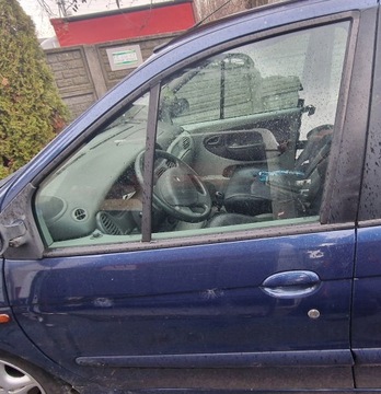 DVEŘE PŘEDNÍ LEVÉ RENAULT SCENIC I 1 FACELIFT TED44
