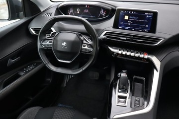 Peugeot 3008 II Crossover Facelifting  1.2 PureTech 130KM 2021 Peugeot 3008 1.2 PureTech, Salon Polska, zdjęcie 6