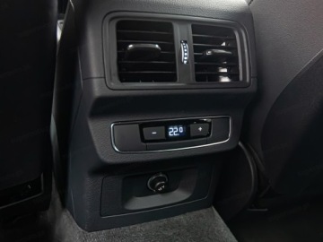 Audi Q5 II SUV Facelifting 2.0 40 TDI 204KM 2023 AUDI Q5 40 TDI quattro S Line S tronic Suv 2.0 (204KM) 2023, zdjęcie 20