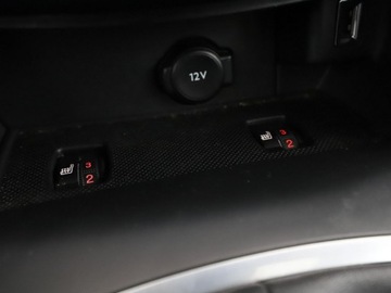 Peugeot 308 II Hatchback Facelifting 1.2 PureTech 130KM 2021 Peugeot 308 LED navi skóra/alcantara virtual, zdjęcie 29