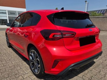 Ford Focus IV Hatchback Facelifting 1.0 EcoBoost 125KM 2025 Od ręki - ST-Line X 1.0 EcoBoost 125KM / Pakiet Winter, zdjęcie 2