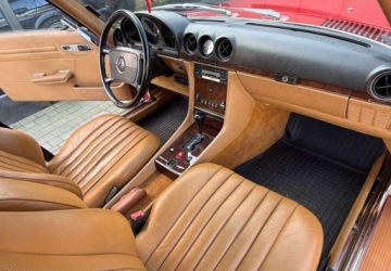 Mercedes SL R107 1986 Mercedes-Benz SL Mercedes-Benz SL 5.5 Benzyna 223KM, zdjęcie 18