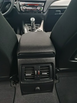 BMW Seria 1 F20-F21 Hatchback 5d Facelifting 2015 118d 150KM 2016 BMW 118 x-drive serwis ASO I wł. Zamiana, zdjęcie 32