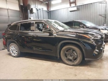 Toyota Highlander III 2022 Toyota Highlander Limited 2022 3.5l 3.5 Benzyna 295KM, zdjęcie 6