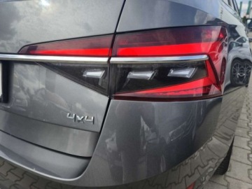 Skoda Superb III Kombi Facelifting 2.0 TDI SCR 200KM 2023 Skoda Superb 2.0 Diesel 200KM, zdjęcie 10
