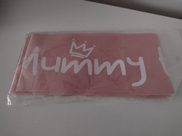 szarfa z napisem Mummy to Be jasny róż
