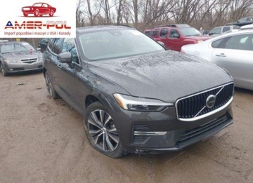 Volvo XC60 II 2022 Volvo XC 60 B5 Momentum 2022 2.0l 2.0 Benzyna 247KM
