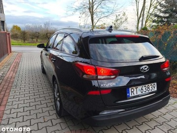 Hyundai i30 II Wagon Facelifting 1.4 MPI 100KM 2017 Hyundai i30 Hyundai i30 1.4 Trend 1.4 Benzyna 99KM, zdjęcie 5