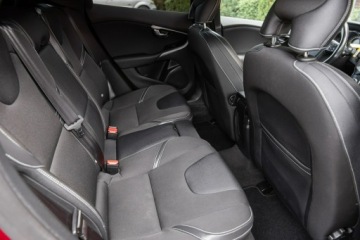 Volvo V40 II Hatchback 2.0 D4 177KM 2012 Volvo V40 Kinetic 2.0d 177KM Manual ! Serwisowany, zdjęcie 7