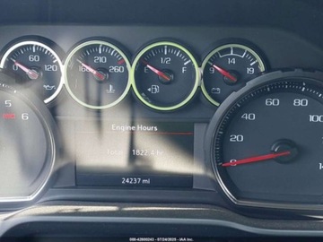 Chevrolet Silverado II 2021 Chevrolet Silverado 1500 Short Bed RST 2021 5.3l 5.3 Benzyna 355KM, zdjęcie 11