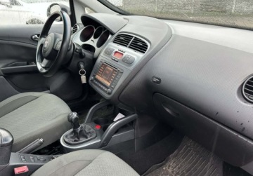 Seat Toledo III 2.0 FSI 150KM 2005 Seat Toledo 2.0 Benzyna, 2005 2.0 Benzyna 150KM, zdjęcie 6