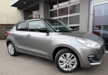 Suzuki Swift VI Hatchback 1.2 DualJet 90KM 2017 Suzuki Swift salon Polska, I wlasciciel, kamera cofania 1.2 Benzyna 90KM, zdjęcie 17