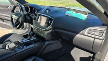 Maserati Ghibli III Sedan 3.0 V6 410KM 2014 Maserati Ghibli Bardzo ładny Pali Jeżdzi, zdjęcie 12