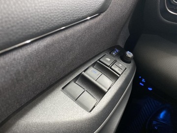 Toyota Yaris IV Hatchback 1.5 Dynamic Force 125KM 2022 Toyota Yaris 1.5 GR Sport IV (2020-) Toyota Yaris, zdjęcie 19