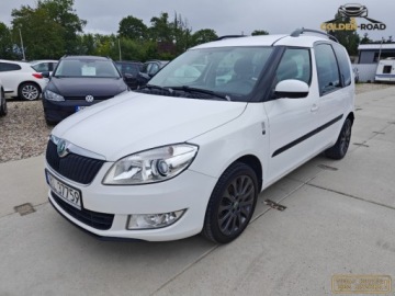 Skoda Roomster Mikrovan Facelifting 1.2 TSI 105KM 2012 Skoda Roomster 1,2 tsi DSG klimatronik alu pdc grzeane fotele zarejestrowa, zdjęcie 1