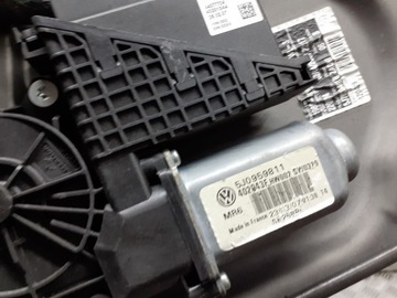 MECHANIZMUS OKNO LEVÝ ZADNÍ SKODA ROOMSTER 5J7837401B