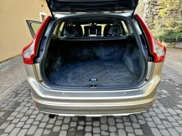 Volvo XC60 I SUV Facelifting 2.0 D3 136KM 2015 Volvo XC 60 2.0 D 5 cylindrów Skóry Navi Serwis, zdjęcie 11