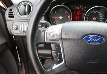 Ford Galaxy III Van Facelifting 2.0 Duratorq TDCi DPF 140KM 2013 Ford Galaxy 2013R Hak Pod.Fotele Od RiA 2.0 Diesel 140KM, zdjęcie 17