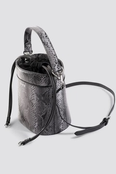 NA-KD Сумка на плечо со змеиной корзиной