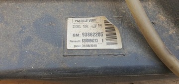 NÁDRŽ PALIVA 93862205 , 8200896213 OPEL VIVARO I 06-14R. DIESEL