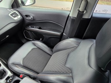 Jeep Compass II SUV 1.4 MultiAir 140KM 2017 Jeep Compass II 1,4 Turbo MultiAir 140 KM FWD Longitude Navi Skóra Kamera, zdjęcie 23
