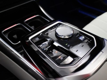 BMW Seria 7 G70 Sedan 3.0 40d 299KM 2026 BMW Seria 7 740d xDrive Sport Sedan 3.0 (299KM) 2026, zdjęcie 15