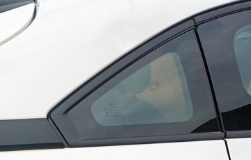 MAZDA MX-30 23R SKLO (OKNO) RYCHLA KAROSERIE PRAVÝ ZADNÍ