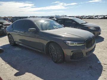 BMW Seria 7 G11-G12 2021 BMW Seria 7 750 XI 2021 4.4l 4.4 Benzyna 523KM, zdjęcie 4